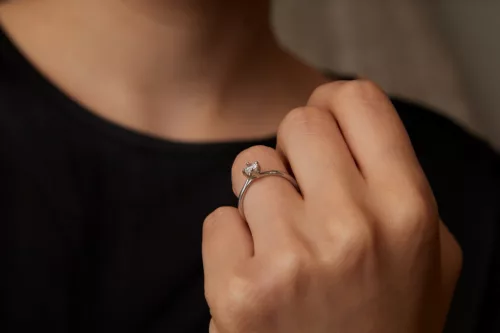 Ékszerpalota eljegyzési gyűrű 0,28ct F/SI gyémánttal BRK128 fehér arany