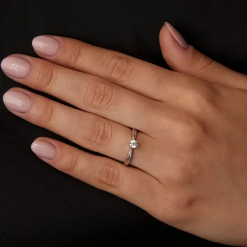 Ékszerpalota eljegyzési gyűrű 0,25ct gyémánttal BRK091 platina