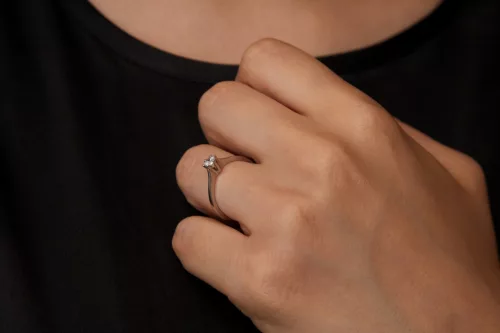 Ékszerpalota eljegyzési gyűrű 0,25ct gyémánttal BRK163 platina 