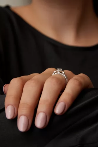Ékszerpalota eljegyzési gyűrű szett 0.5ct H/SI gyémánttal EMB 001 platina 