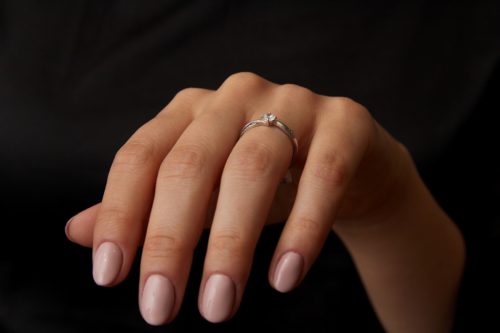 Ékszerpalota eljegyzési gyűrű 0,25ct G/VS gyémánttal OLG110 platina