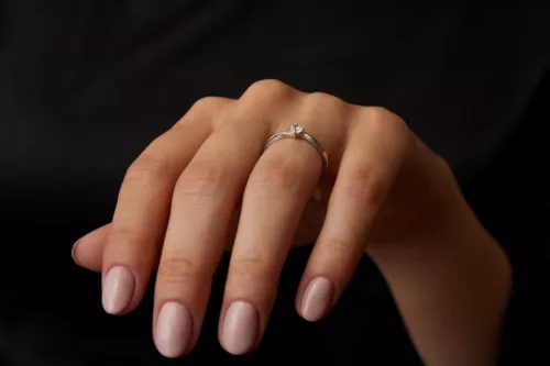 Ékszerpalota eljegyzési gyűrű 0,25ct gyémánttal OLG110 platina